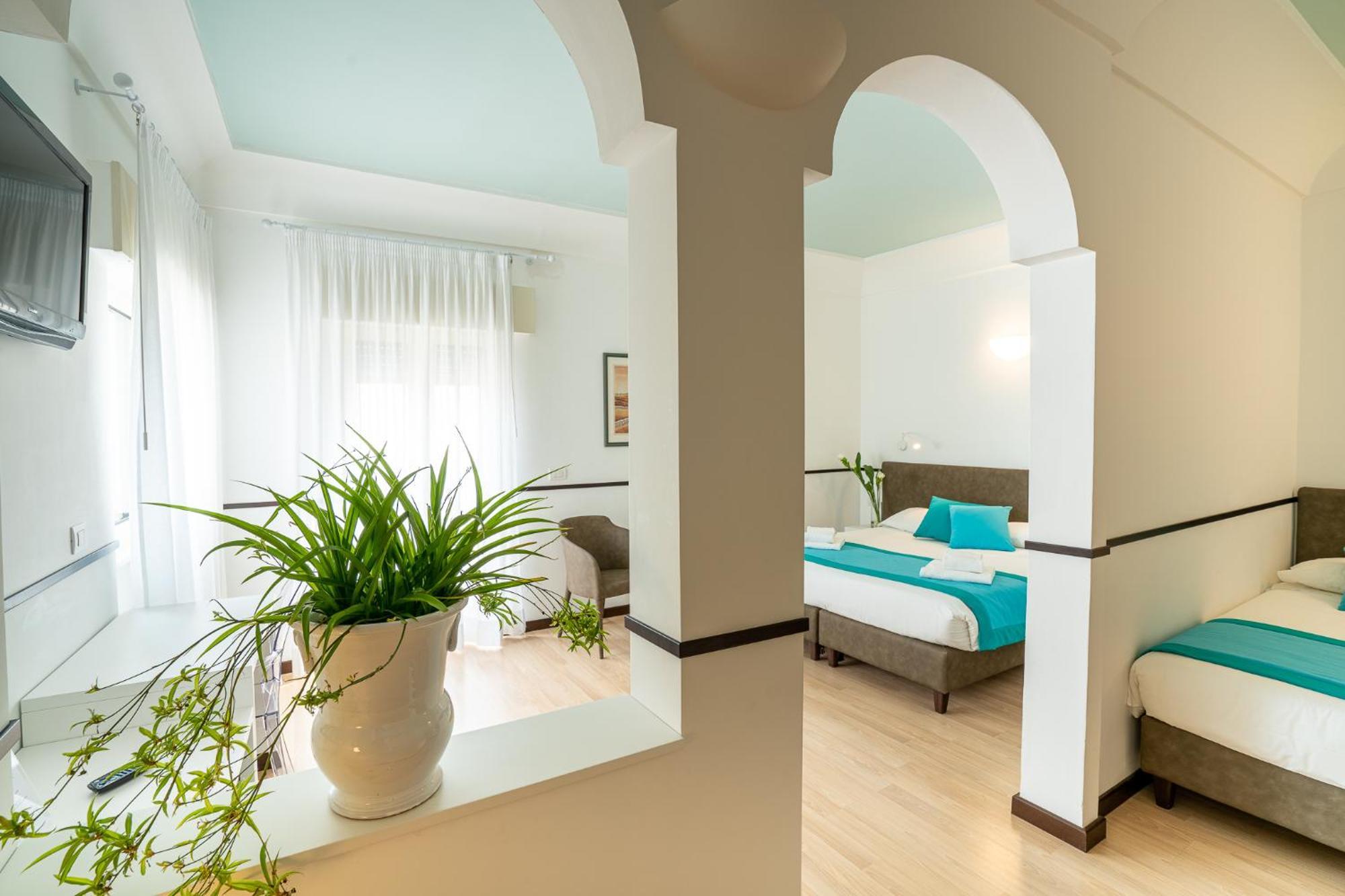 Standard Double Room,1216254736:JPEG